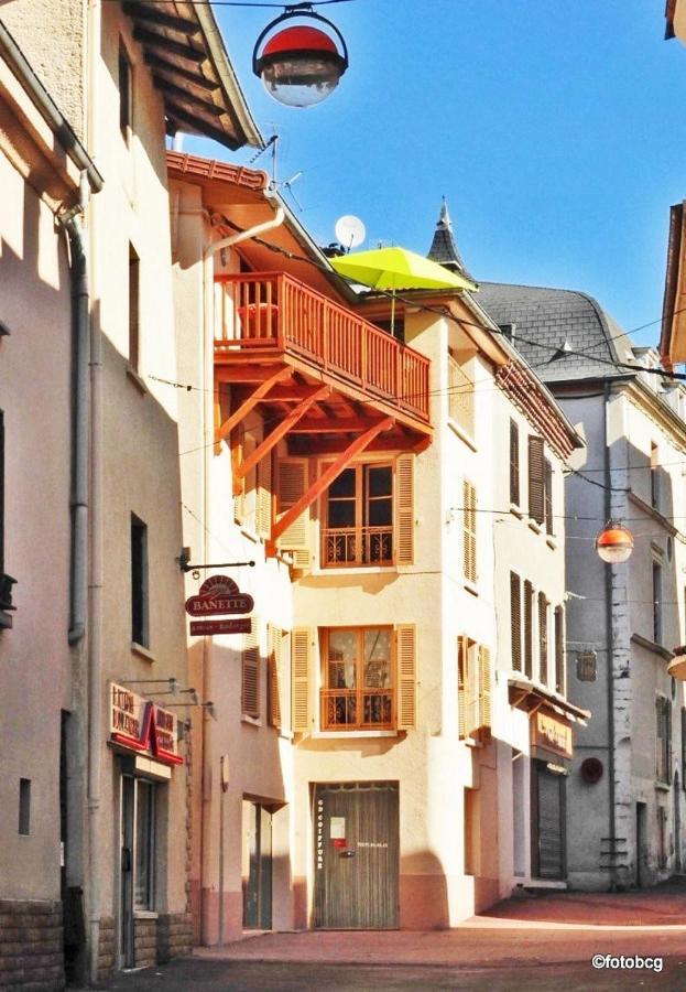 Chambre D'Hotes Les Myriades D'Or Regny Esterno foto